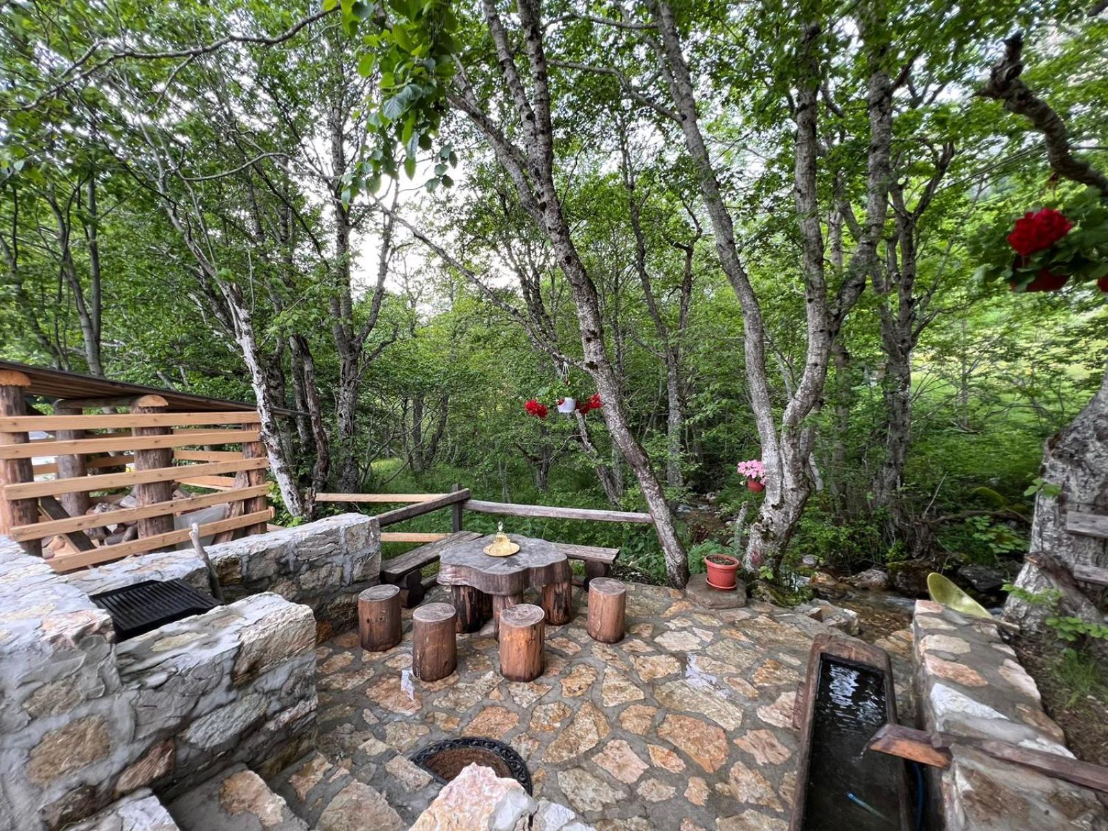 Vikendica Gorski Vuk Jelovica Holiday home *